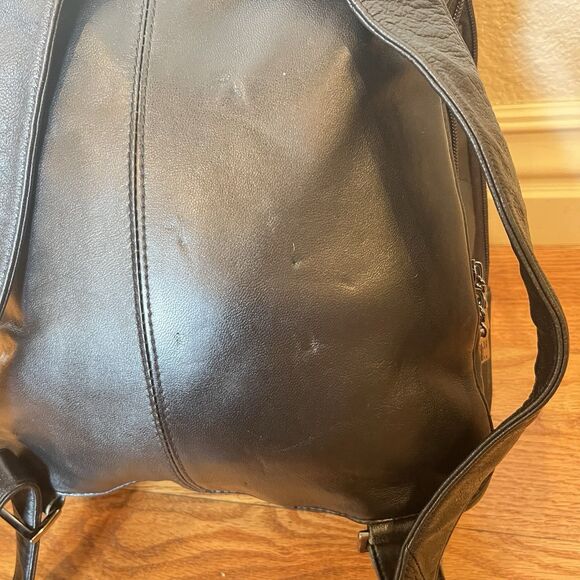 Wilson's Leather Pelle Studio Black Leather Medium Shoulder Backpack Butter Soft - Picture 5 of 15